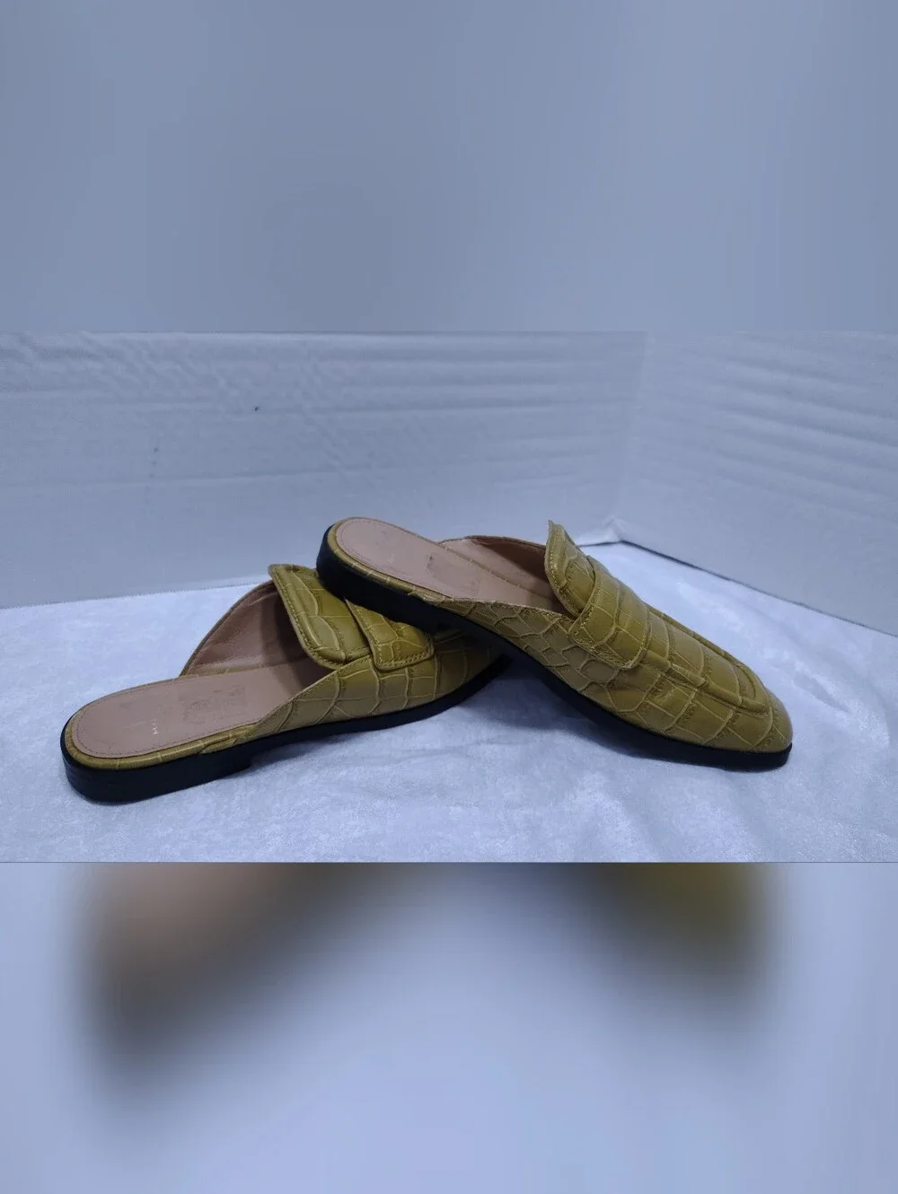 Marc Fisher LTD Flyta Croc-emvossed, Men # 8.5 US